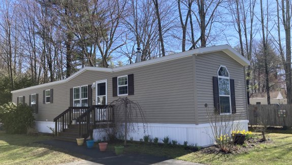 9 Freshwater Drive, Old Orchard Beach, Maine 04064